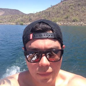 Meet your Posher, Bobby